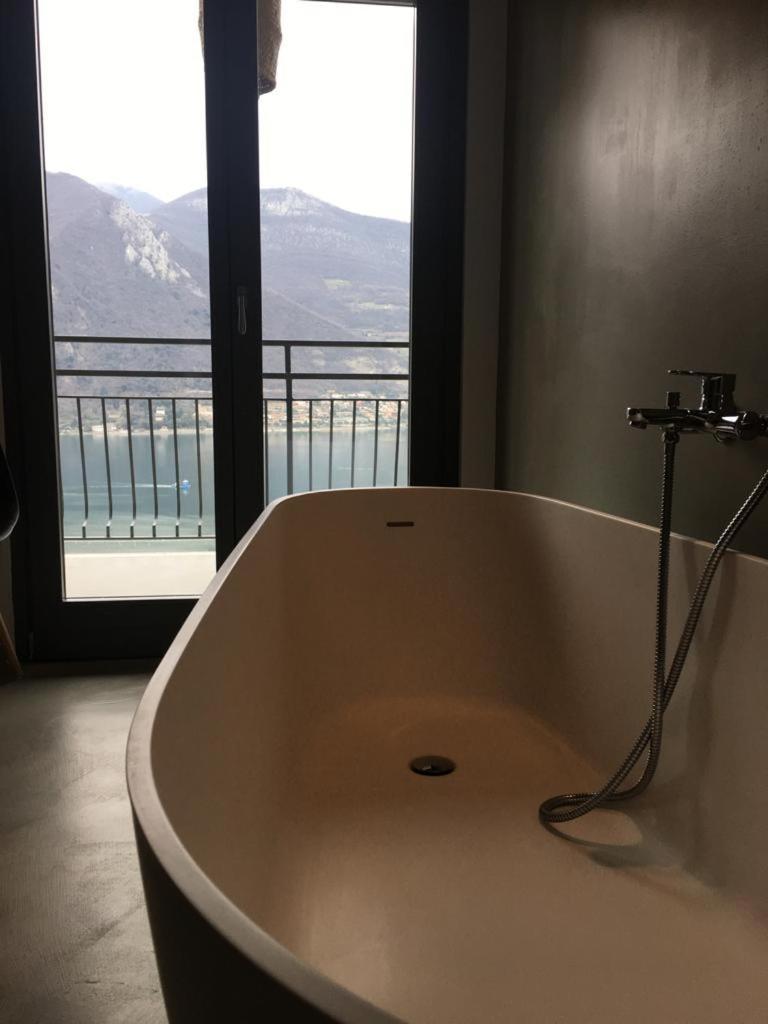 Casitamia B&B Clusane Eksteriør bilde
